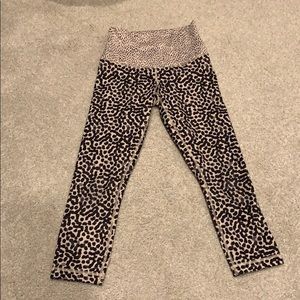 Lululemon leopard print high waist yoga pants